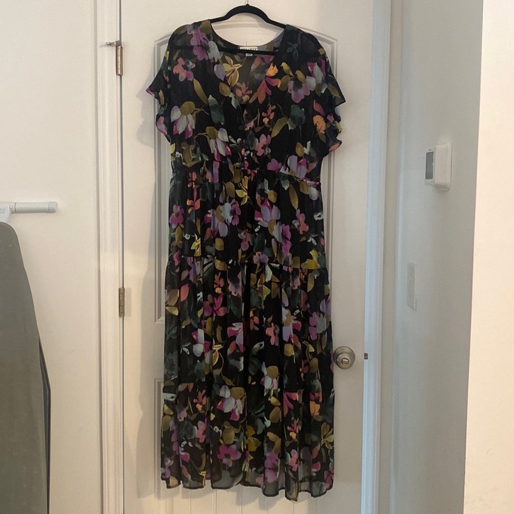 Ava & Viv Plus size Floral Dress (1x)
